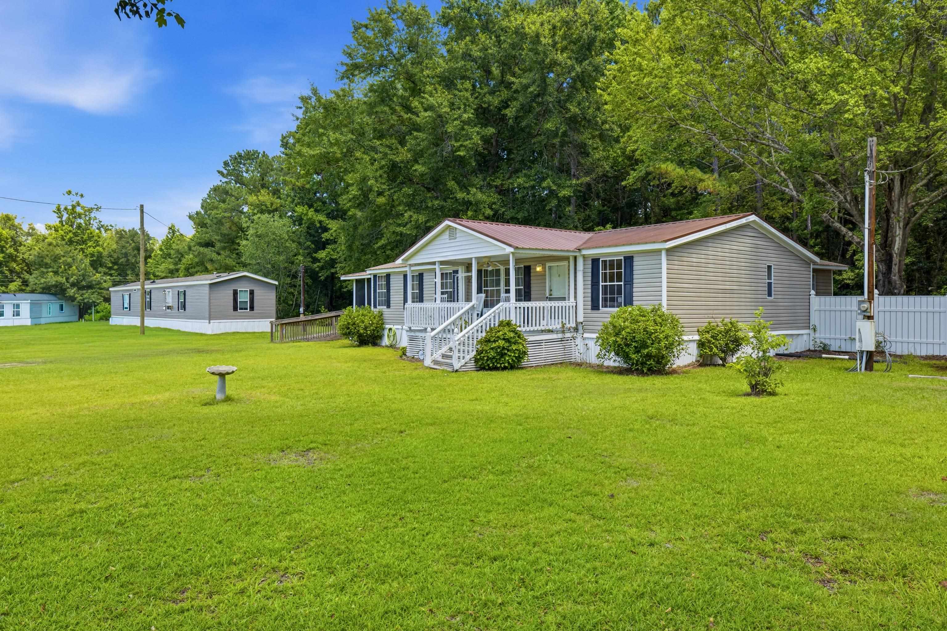 2821 Partridge Lane Conway, SC 29527 - Photo 3 of 43