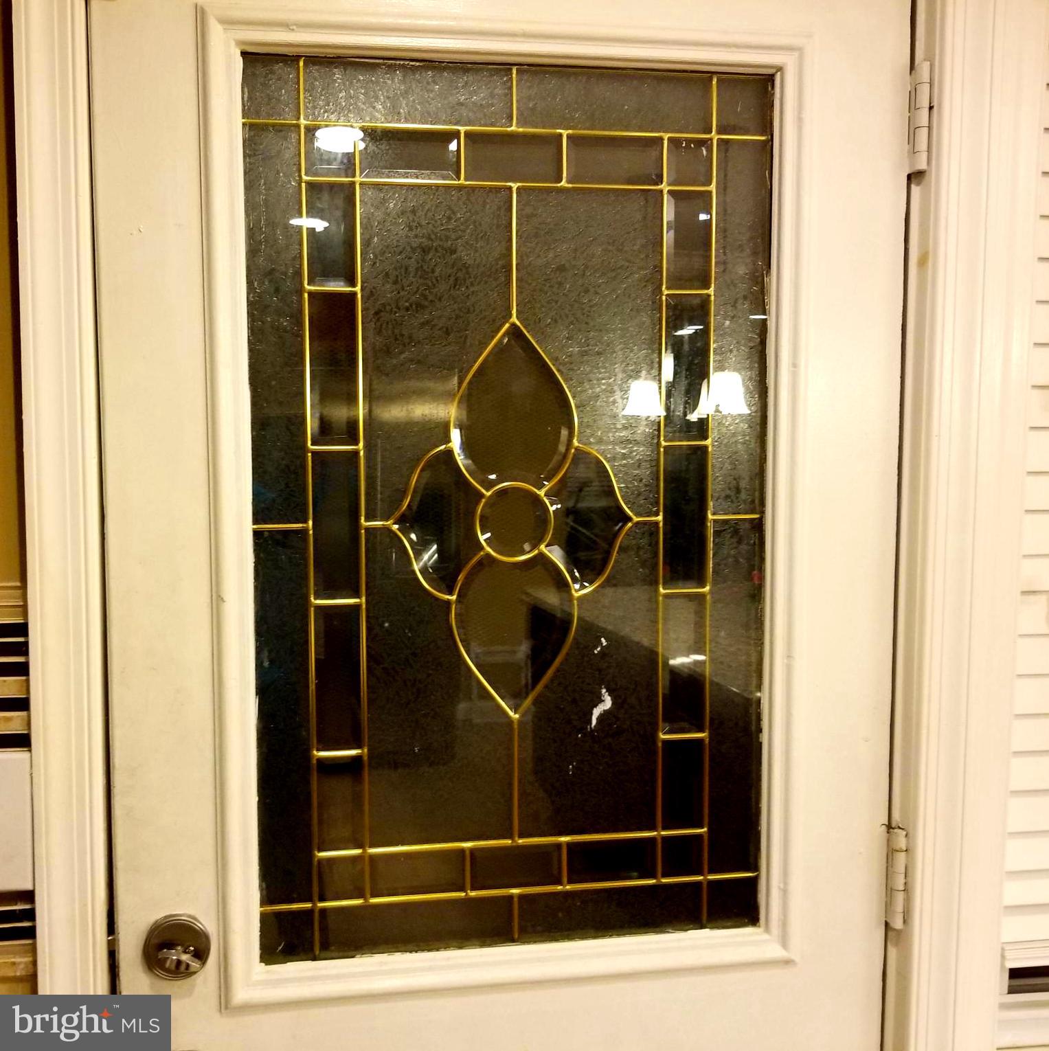 1901 Winford Road Baltimore, MD 21239 - Photo 9 of 34 Back Door