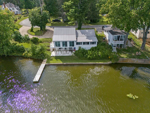 $479,000 | 917 Elm Street, Colon, MI 49040