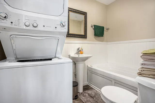 $479,000 | 917 Elm Street, Colon, MI 49040