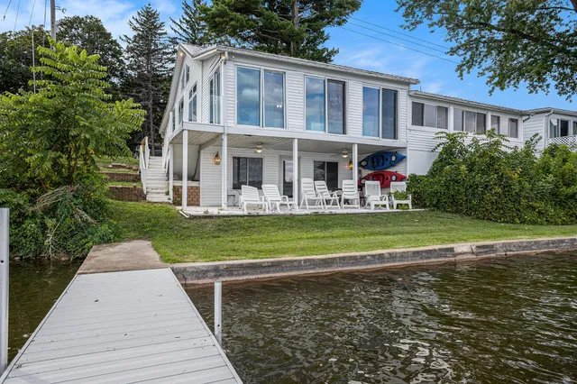 $479,000 | 917 Elm Street, Colon, MI 49040