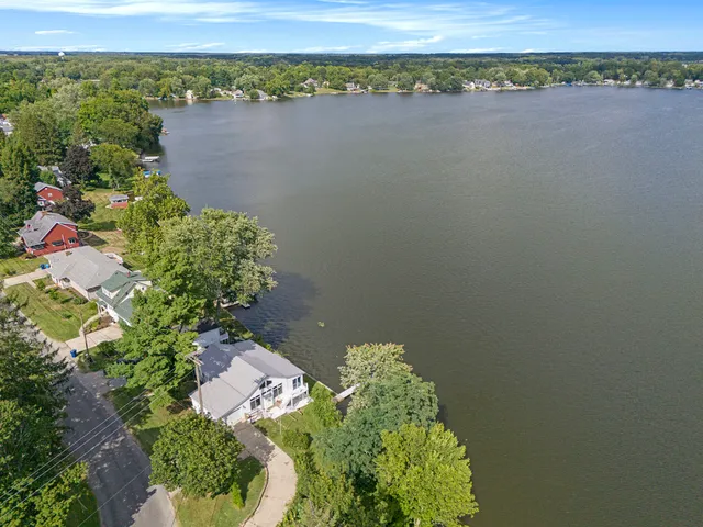 $479,000 | 917 Elm Street, Colon, MI 49040