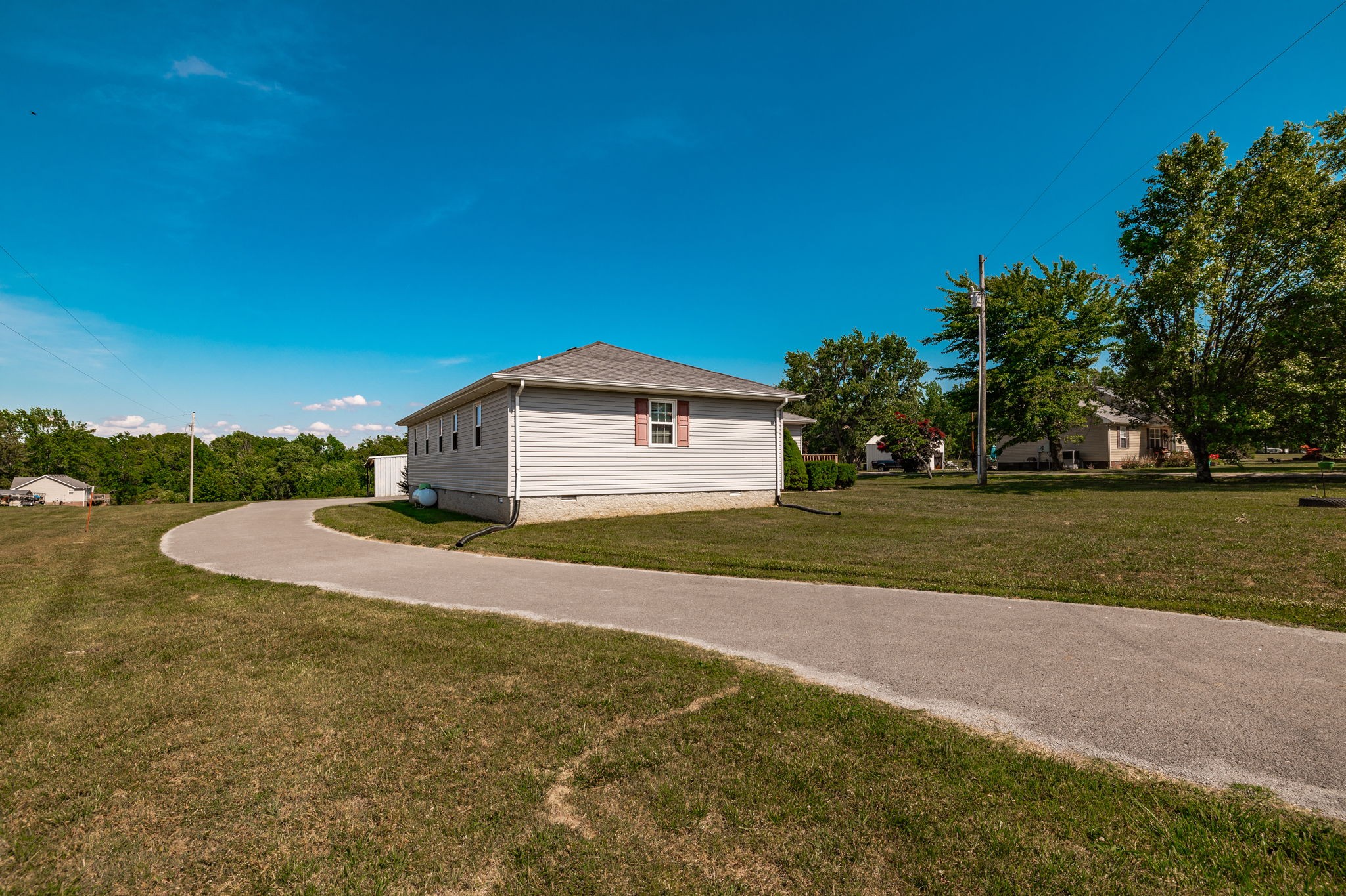 1212 Mt Vernon Road Bethpage, TN 37022 - Photo 4 of 48