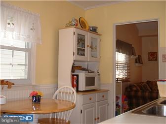 313 Chelsea Road Fairless Hills, PA 19030 - Photo 5 of 11 Gallery Image 5