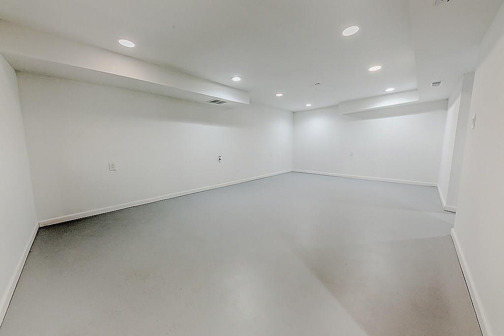 4502 Manning Road Indianapolis, IN 46228 - Photo 21 of 30 Gallery Image 21