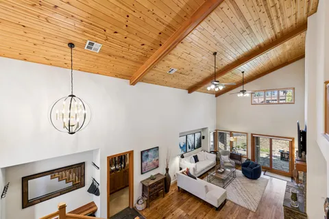 $1,569,000 | 11837 Hope Court, Unit A, Truckee, CA 96161