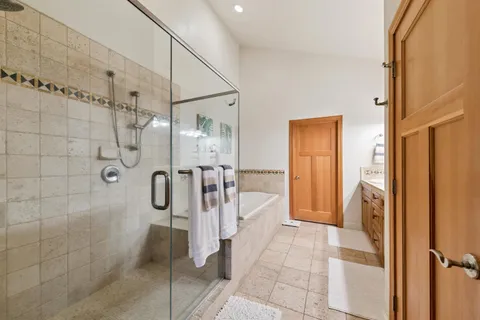 $1,599,000 | 11837 Hope Court, Unit A, Truckee, CA 96161
