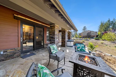 $1,599,000 | 11837 Hope Court, Unit A, Truckee, CA 96161