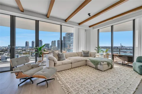 $4,375,000 | 500 Alton Road, Unit 1601, Miami Beach, FL 33139