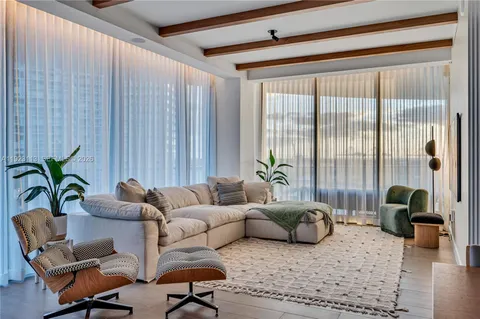 $4,375,000 | 500 Alton Road, Unit 1601, Miami Beach, FL 33139