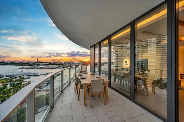 $4,000,000 | 500 Alton Road, Unit 1601, Miami Beach, FL 33139