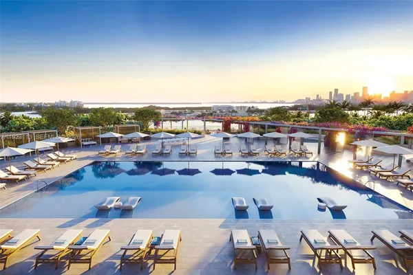 $4,000,000 | 500 Alton Road, Unit 1601, Miami Beach, FL 33139