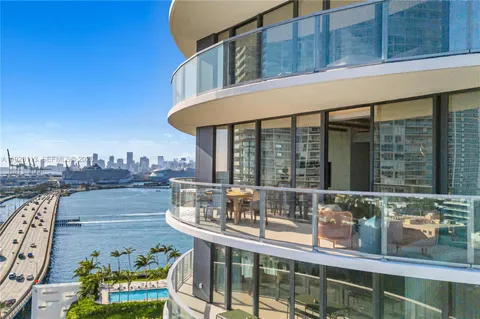 $4,375,000 | 500 Alton Road, Unit 1601, Miami Beach, FL 33139