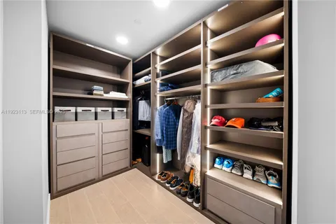 $4,600,000 | 500 Alton Road, Unit 1601, Miami Beach, FL 33139