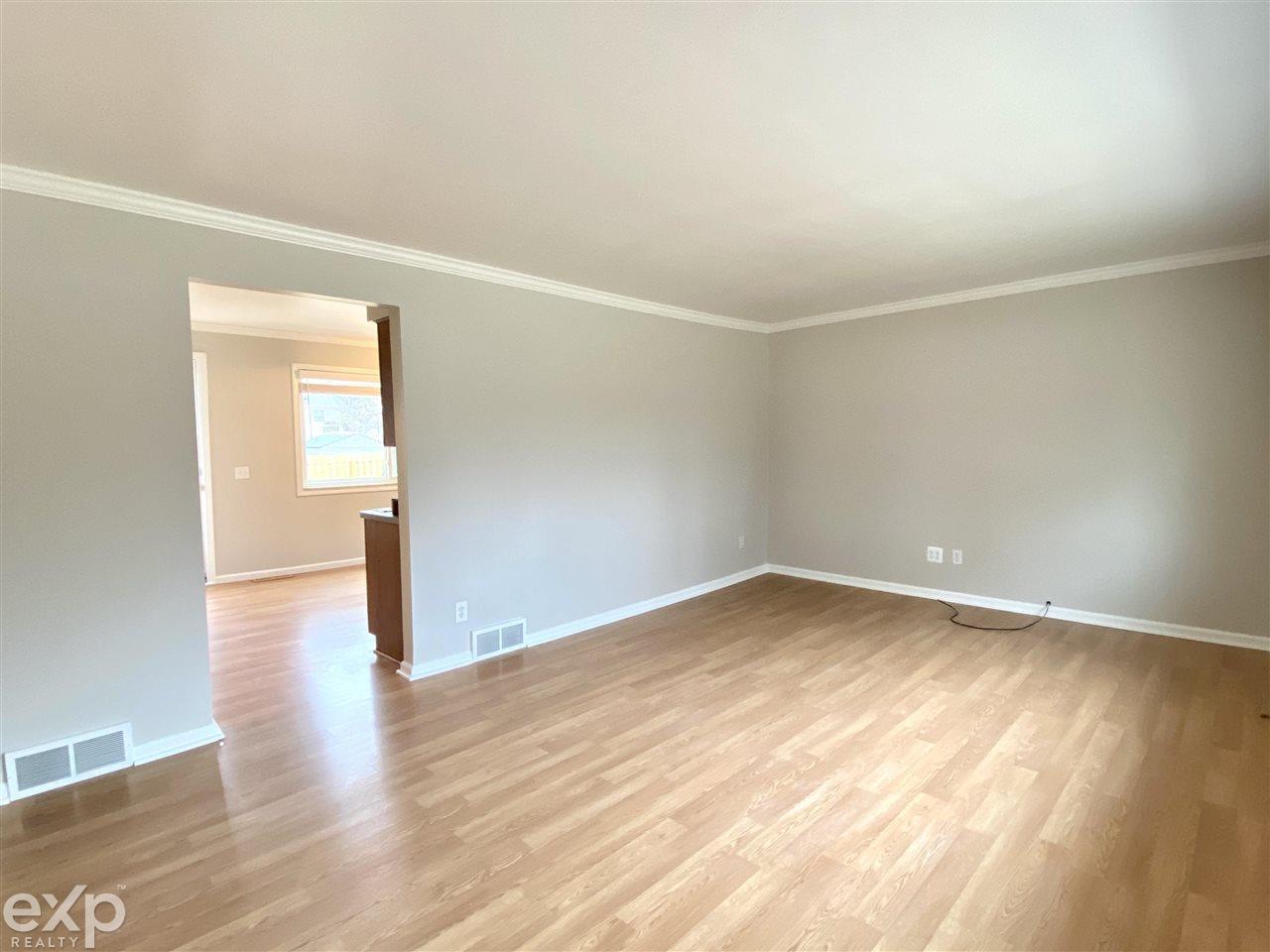 620 Helmand Street Rochester Hills, MI 48307 - Photo 11 of 27