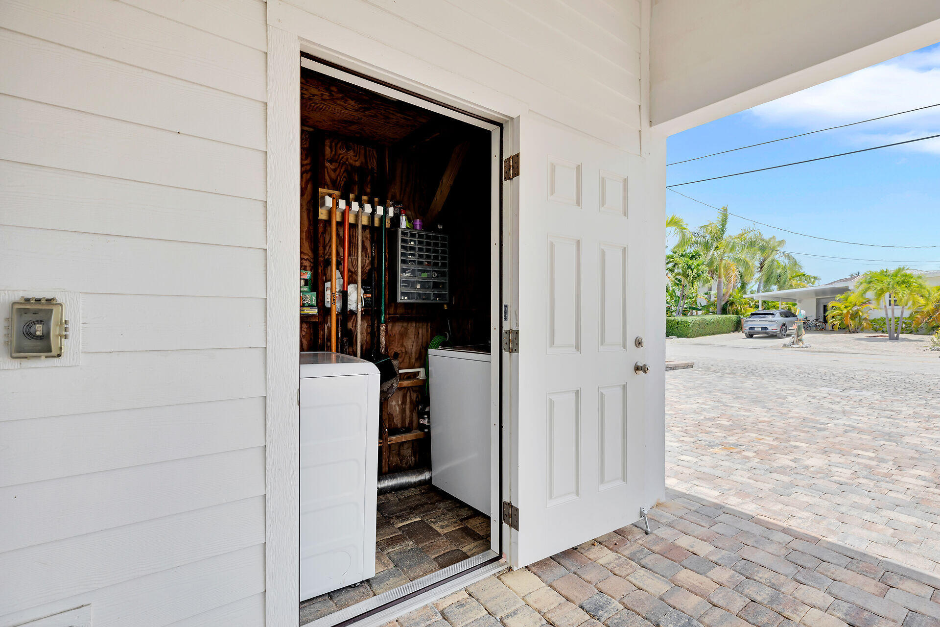 741 9th Street Key Colony Beach, FL 33051 - Photo 26 of 39 virtual-tour-363961-mls-high-res-image-2