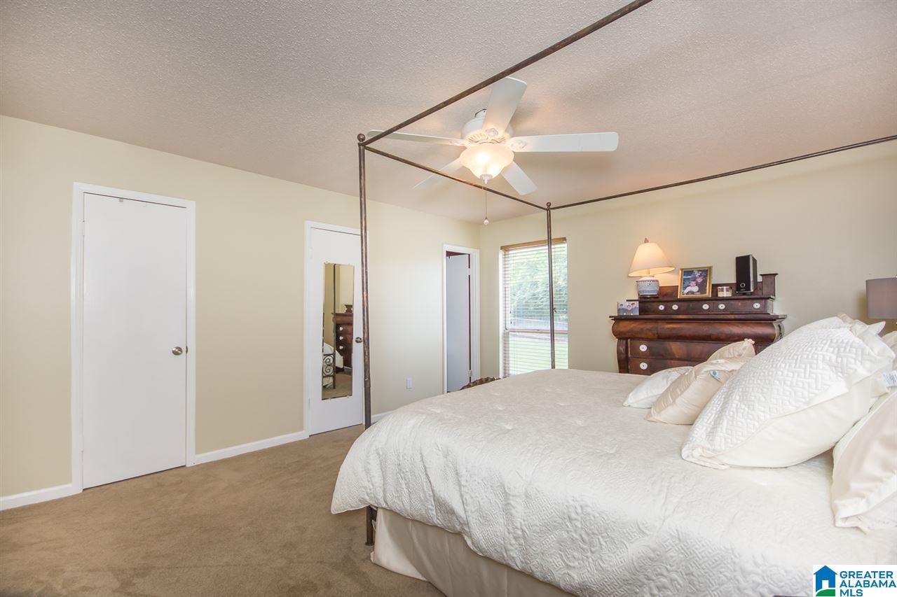 2418 Rockcreek Road Birmingham, AL 35226 - Photo 11 of 32