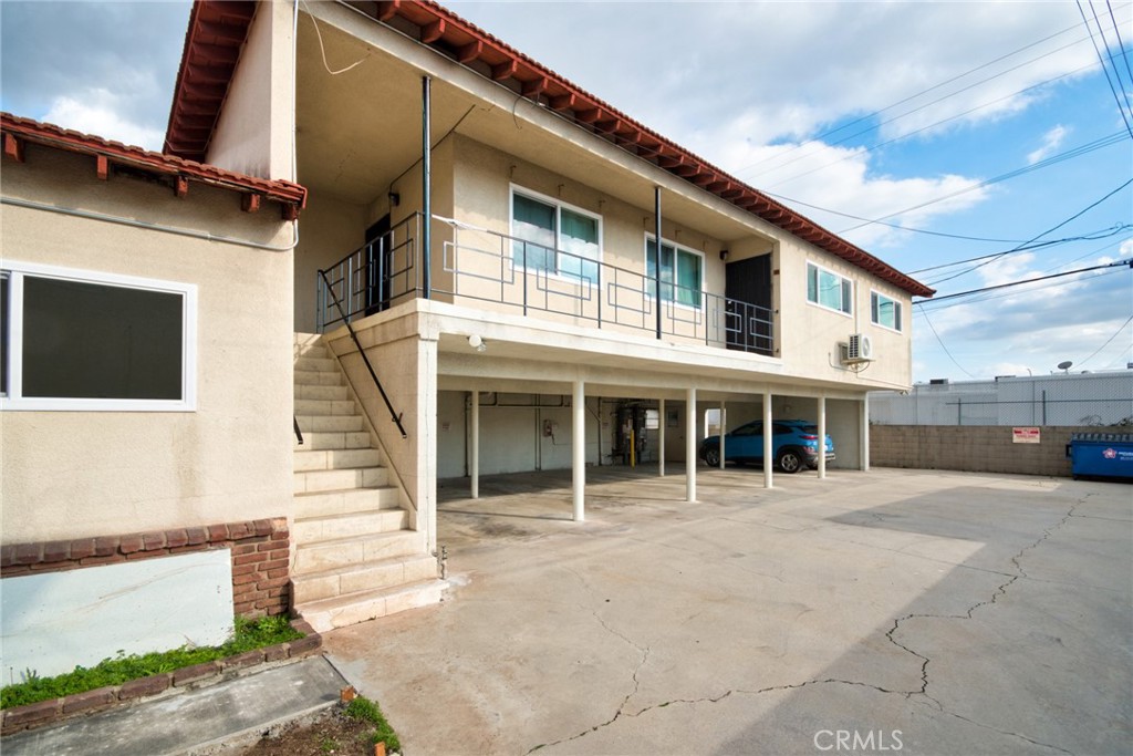 1718 Vine Street, Unit C Alhambra, CA 91801 - Photo 9 of 9 a front view of a house with glass windows and a basket