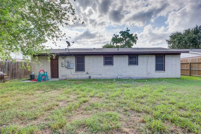$179,000 | 4917 Andover Drive, Corpus Christi, TX 78411