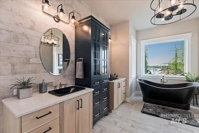 $2,845,000 | 3427 North Hardwick Avenue, Eagle, ID 83616