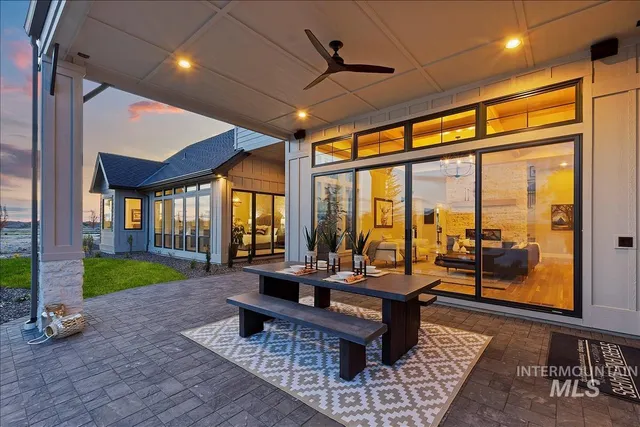 $2,845,000 | 3427 North Hardwick Avenue, Eagle, ID 83616