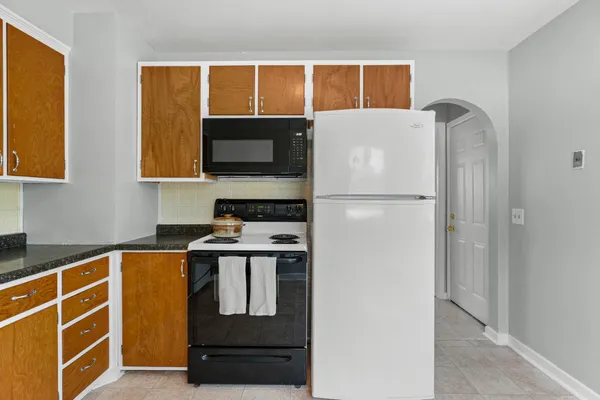 $325,000 | 2830 Hoard Street, Madison, WI 53704