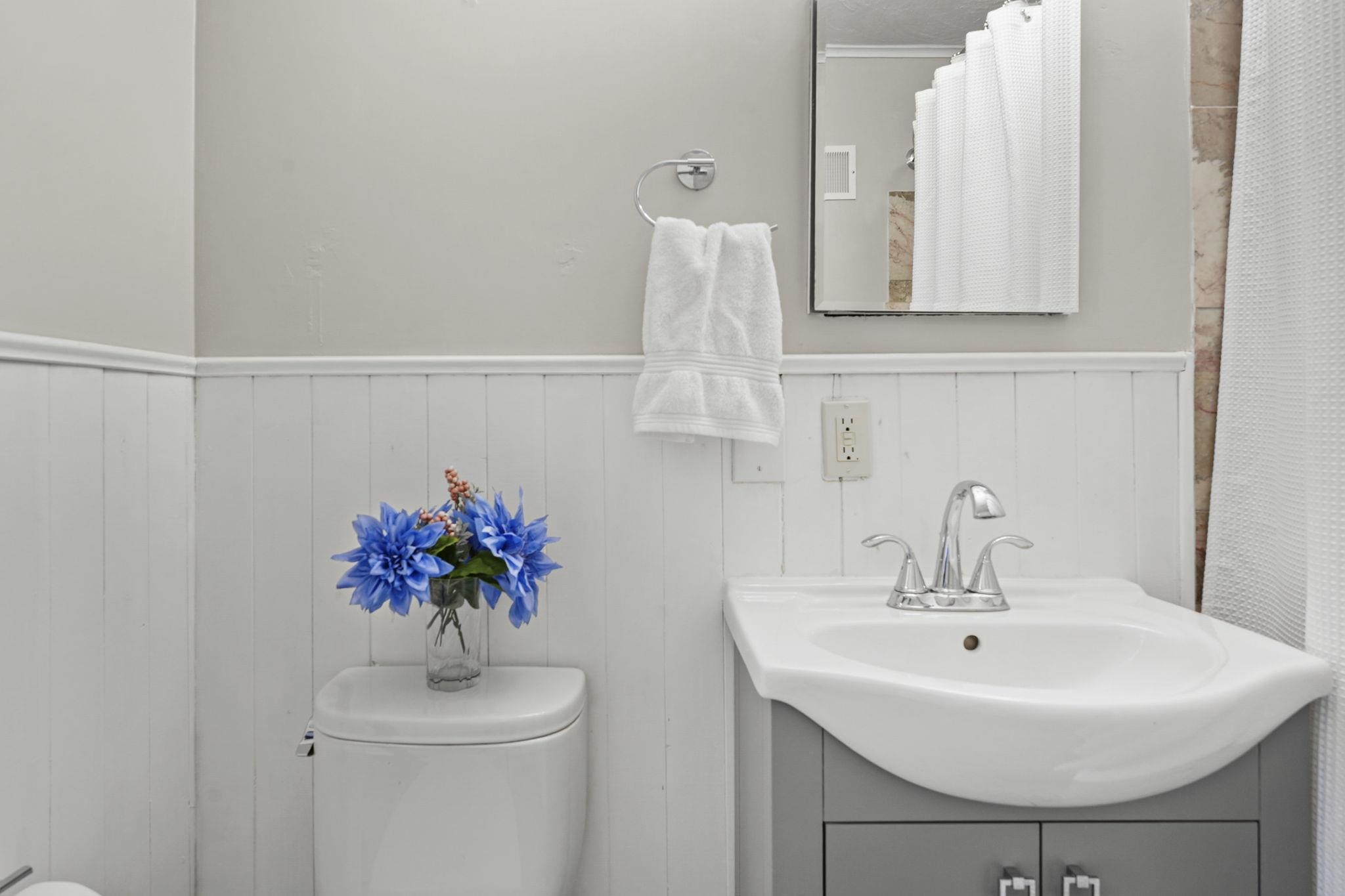 2830 Hoard Street Madison, WI 53704 - Photo 14 of 42