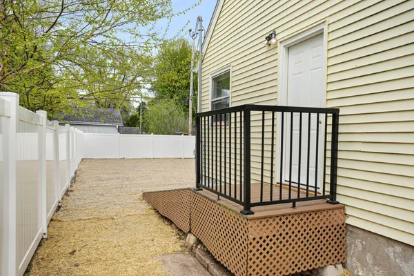 $325,000 | 2830 Hoard Street, Madison, WI 53704