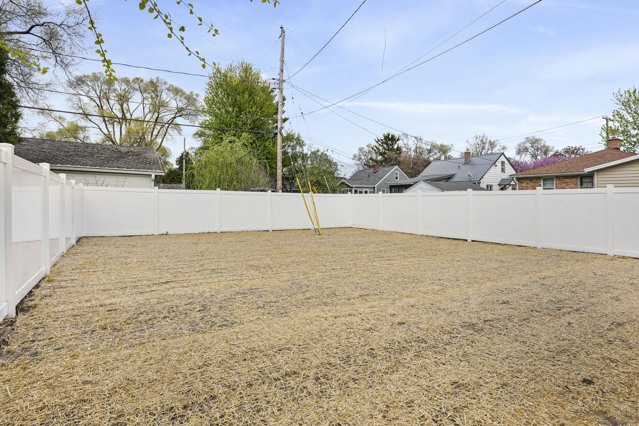 2830 Hoard Street Madison, WI 53704 - Photo 35 of 42