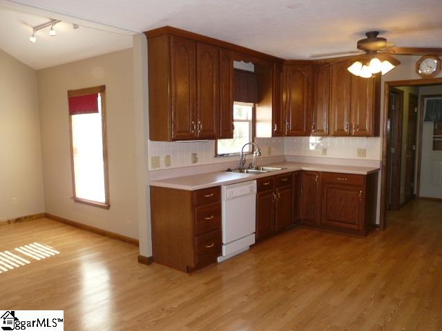 107 Roanoke Road Liberty, SC 29657 - Photo 14 of 32