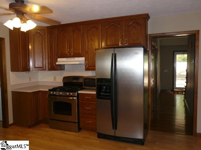 107 Roanoke Road Liberty, SC 29657 - Photo 16 of 32