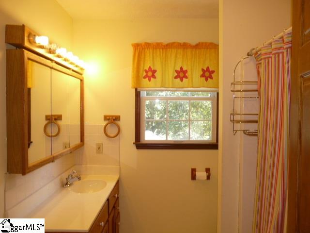 107 Roanoke Road Liberty, SC 29657 - Photo 26 of 32