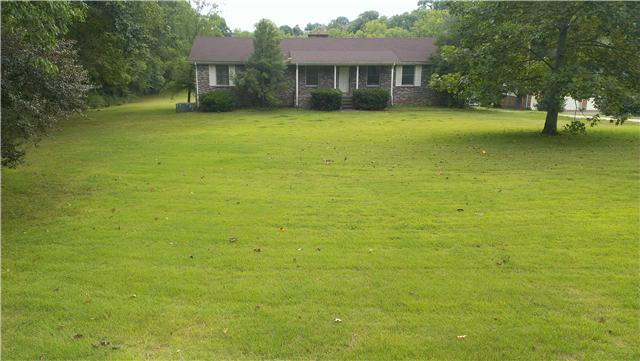 6635 Holt Road Nashville, TN 37211 - Photo 1 of 5 This 1980 ranch in southern Davidson county has solid bones and a full basement.