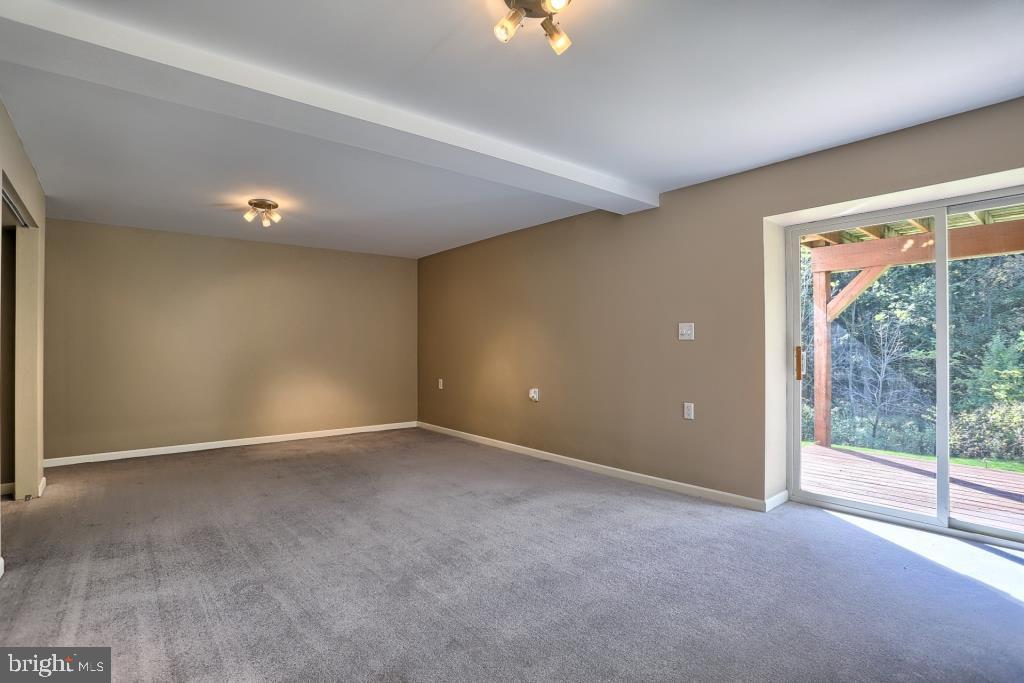 372 Crosswinds Drive Lititz, PA 17543 - Photo 15 of 30 Gallery Image 15