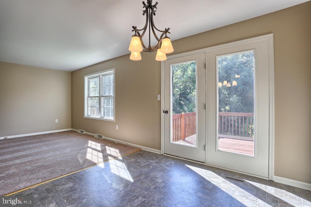372 Crosswinds Drive Lititz, PA 17543 - Photo 8 of 30 Gallery Image 8