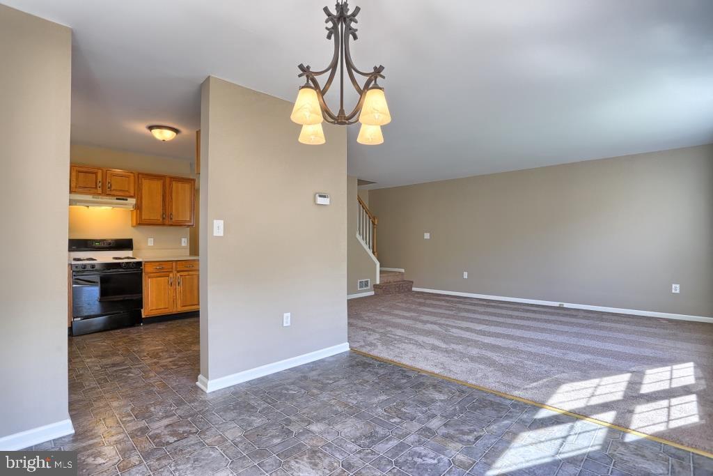 372 Crosswinds Drive Lititz, PA 17543 - Photo 10 of 30 Gallery Image 10