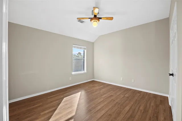 $3,200 | 11118 Sprucedale Court, Houston, TX 77070