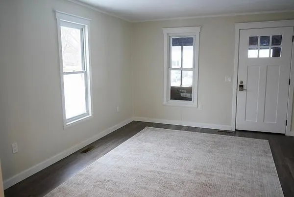 $265,000 | 635 East Unadilla Street, Pinckney, MI 48169