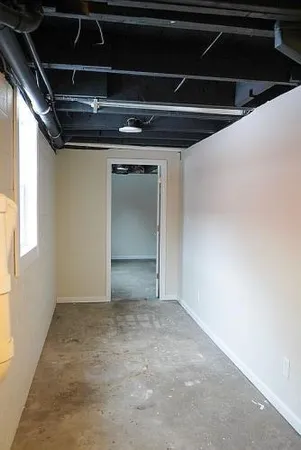 $265,000 | 635 East Unadilla Street, Pinckney, MI 48169