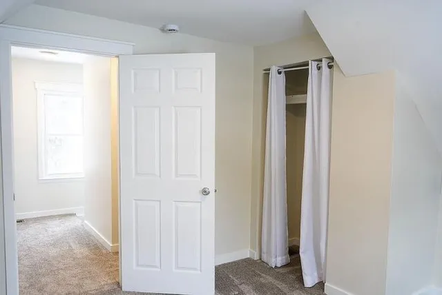 $265,000 | 635 East Unadilla Street, Pinckney, MI 48169