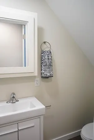 $265,000 | 635 East Unadilla Street, Pinckney, MI 48169