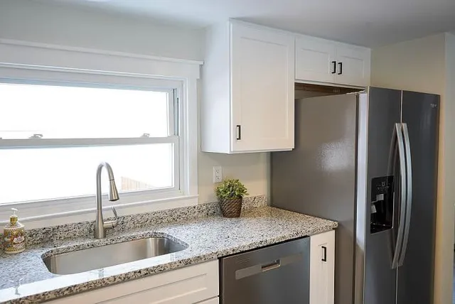 $265,000 | 635 East Unadilla Street, Pinckney, MI 48169