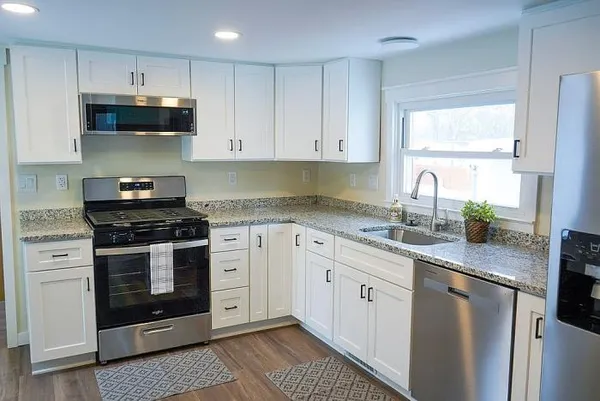 $265,000 | 635 East Unadilla Street, Pinckney, MI 48169