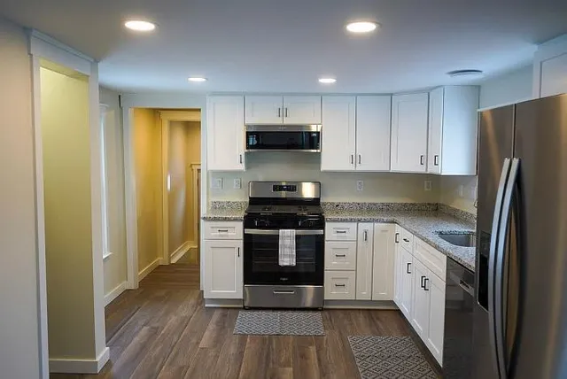 $265,000 | 635 East Unadilla Street, Pinckney, MI 48169