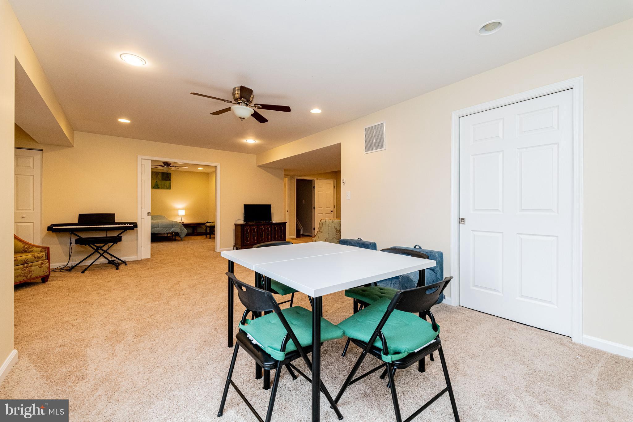 6616 Pebble Brooke Road Baltimore, MD 21209 - Photo 42 of 50