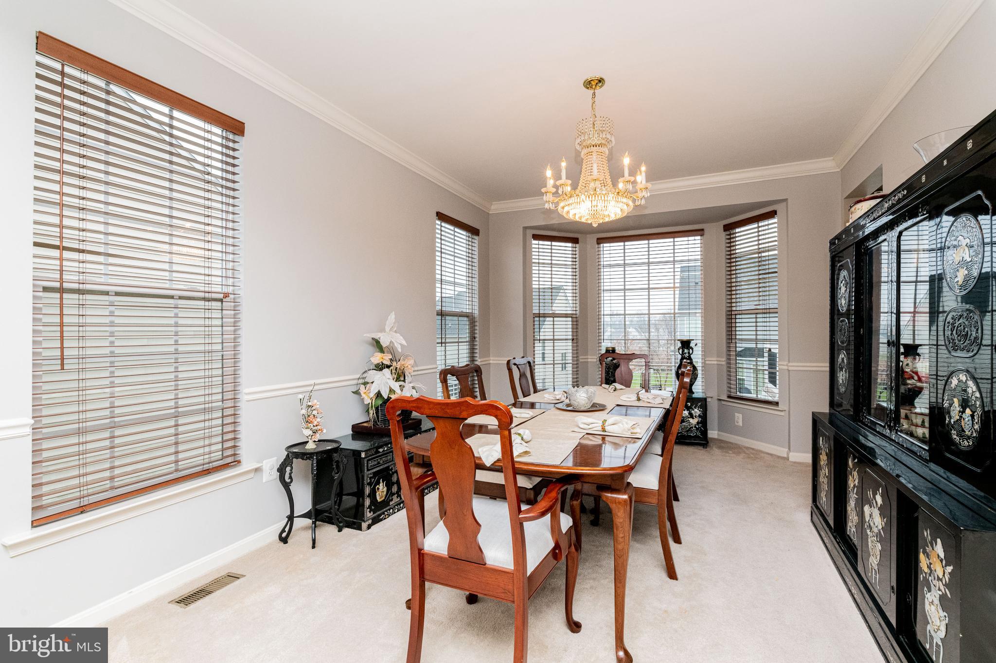 6616 Pebble Brooke Road Baltimore, MD 21209 - Photo 10 of 50