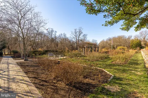 $2,050,000 | 859 North Lexington Street, Arlington, VA 22205