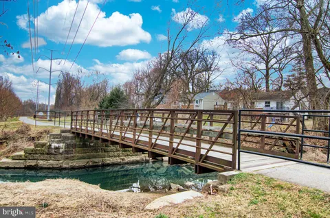 $2,050,000 | 859 North Lexington Street, Arlington, VA 22205