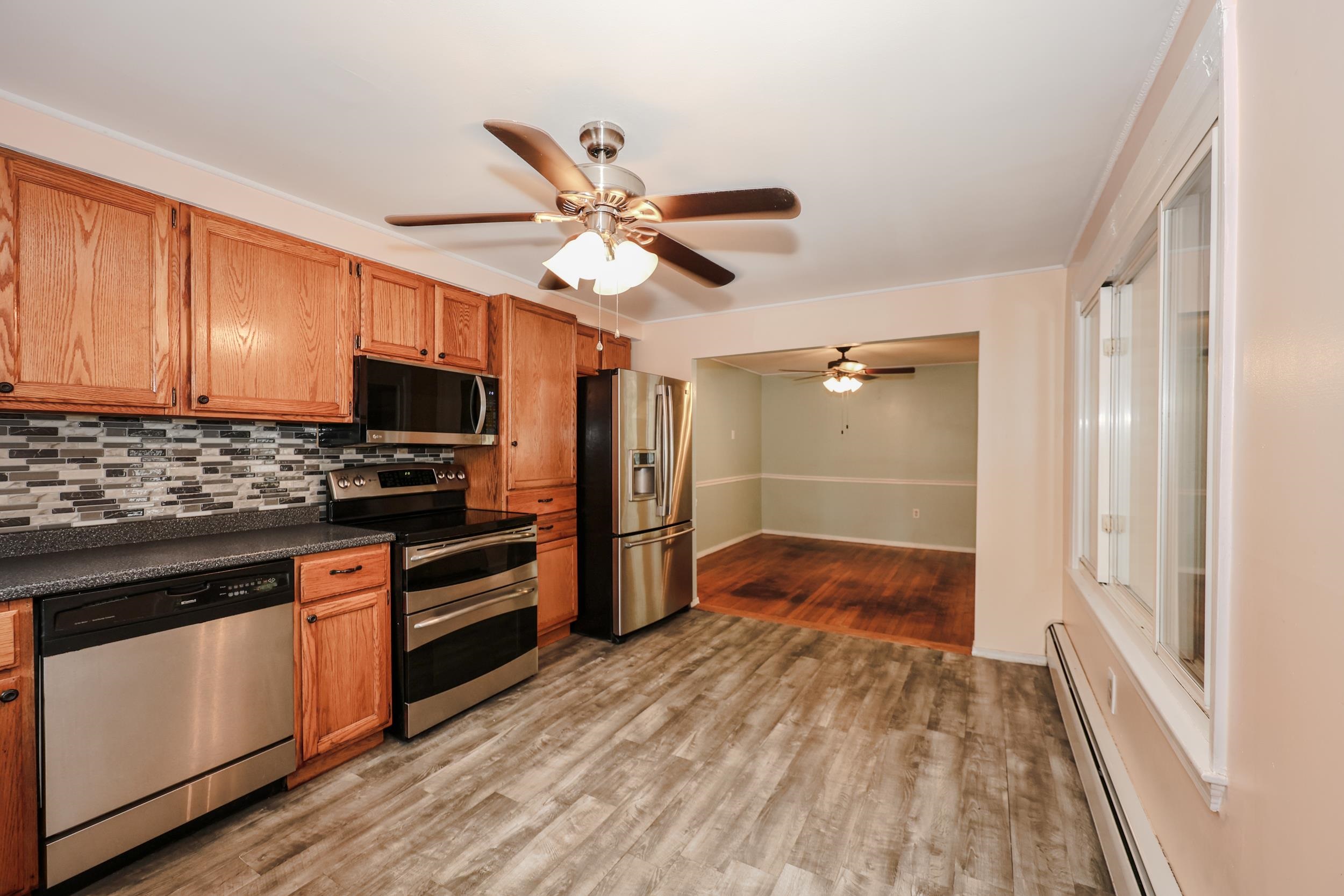 15 Raymond Drive Merrimack, NH 03054 - Photo 22 of 42