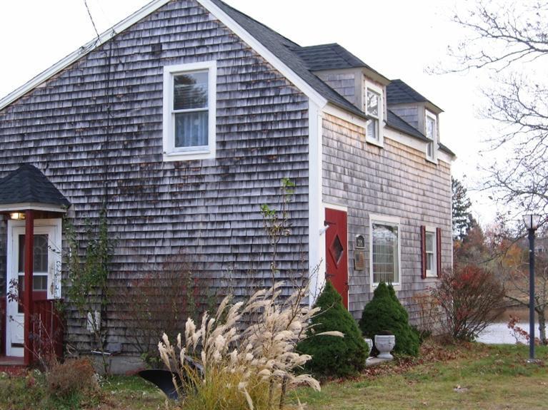 220 Sandwich Road Wareham, MA 02571 - Photo 1 of 29 Primary Photo